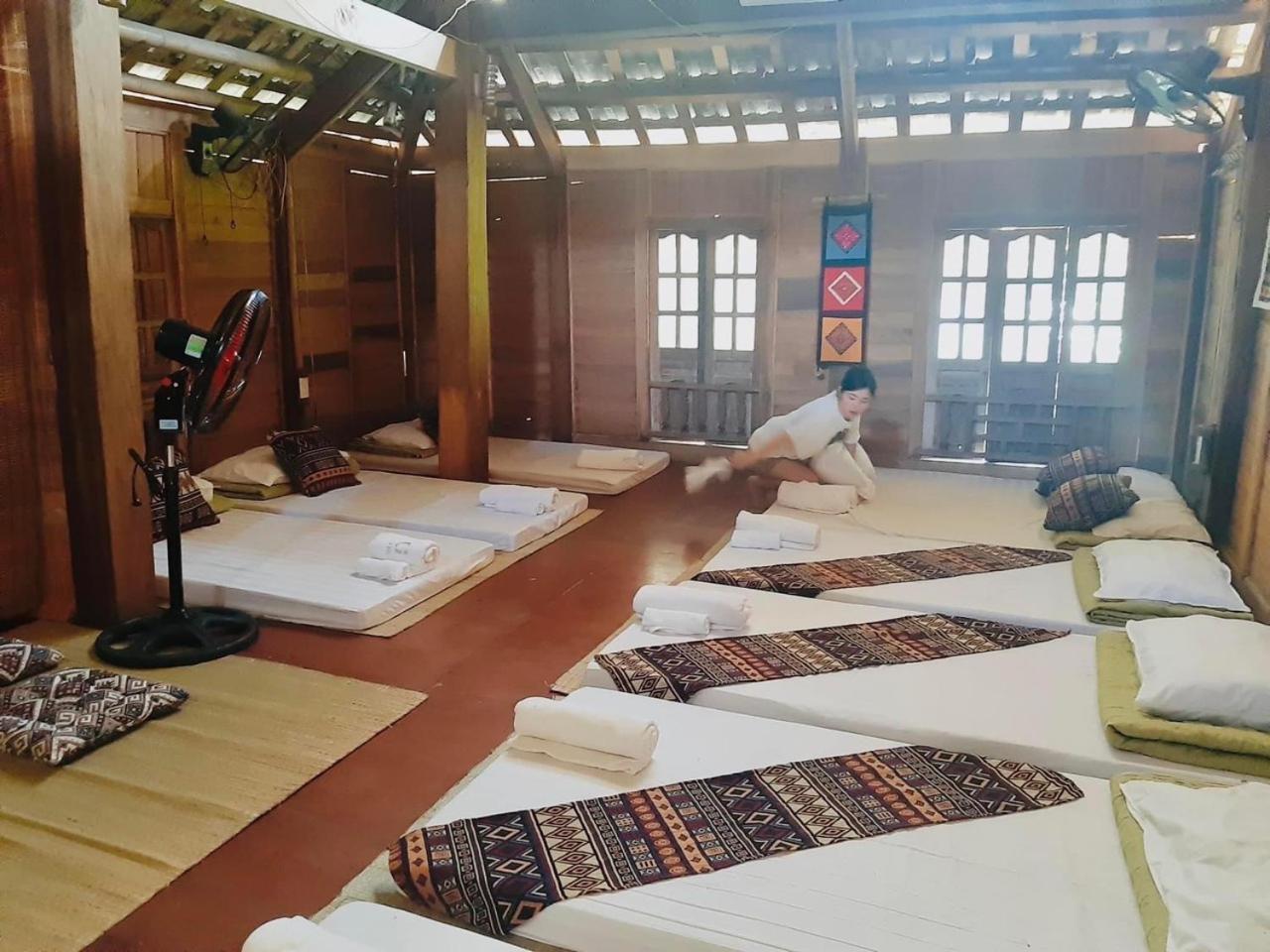 Mai Chau La Vida Homestay Buitenkant foto