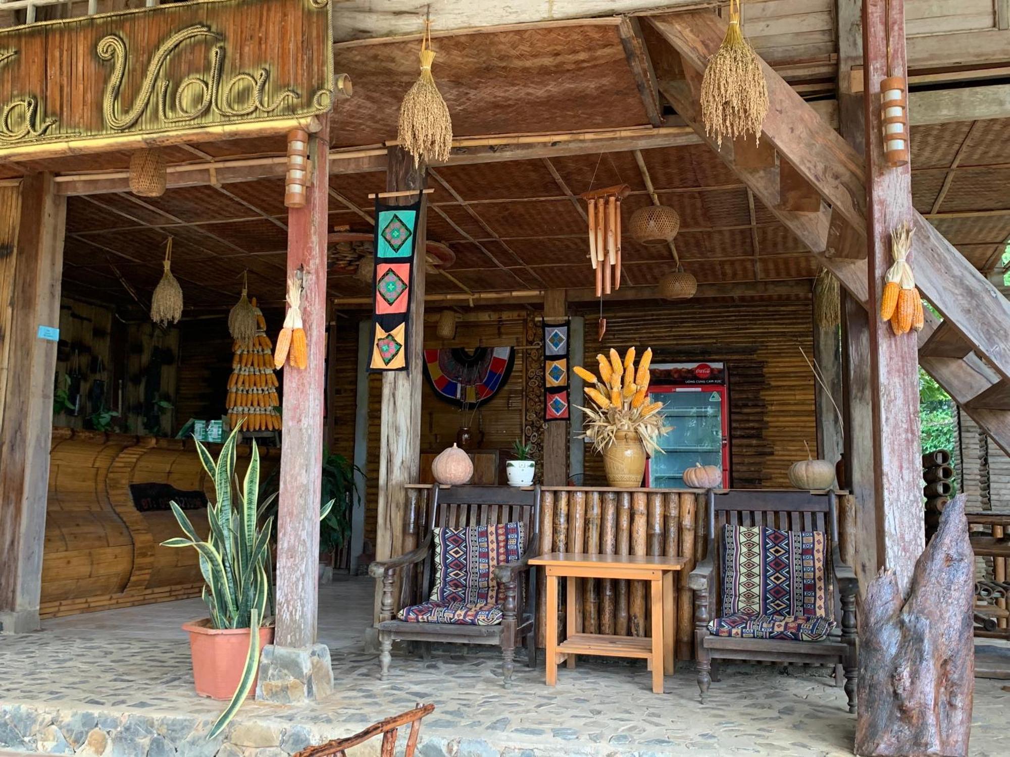 Mai Chau La Vida Homestay Buitenkant foto